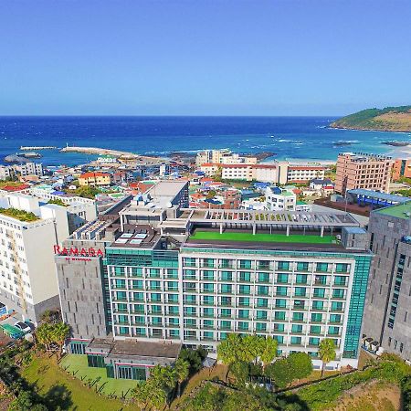 מלון Ramada By Wyndham Jeju Hamdeok מראה חיצוני תמונה