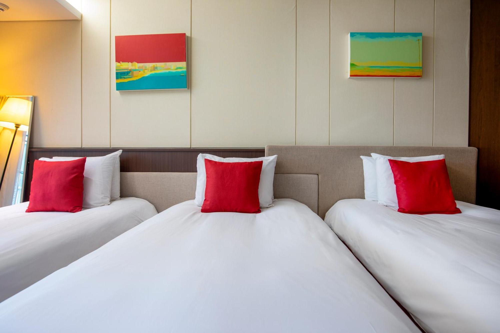 מלון Ramada By Wyndham Jeju Hamdeok מראה חיצוני תמונה